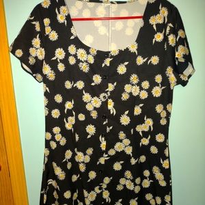 Cute flowy summer dress with floral print